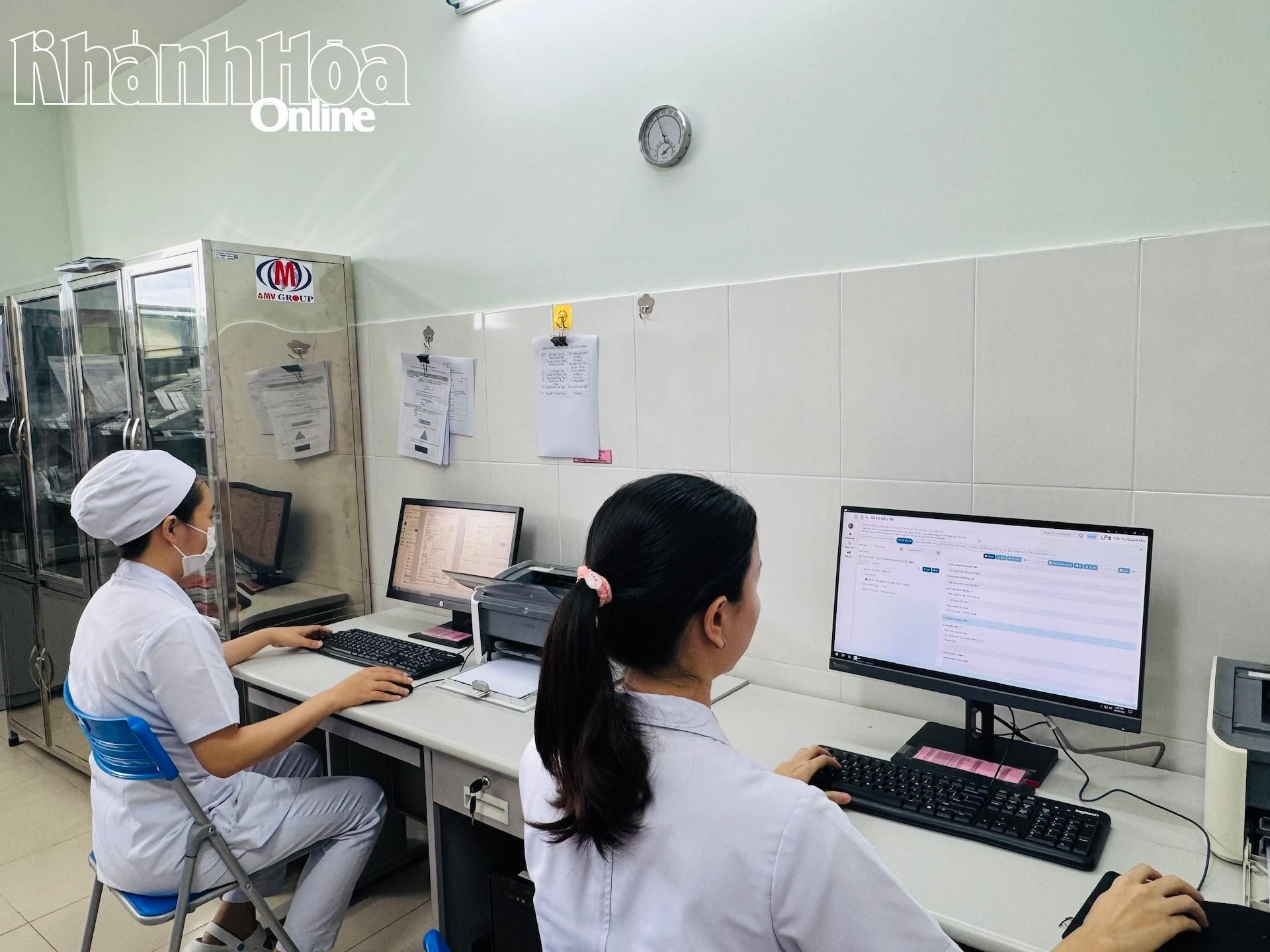 Triển khai bệnh án điện tử tại Trung tâm Dịch vụ y tế Bệnh viện Đa khoa Khánh Hòa. Nguồn: báo Khánh Hoà
