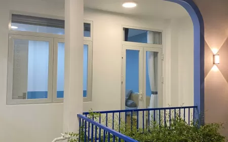 CHO THUÊ CĂN HỘ - 2 PHÒNG NGỦ, CÓ BAN CÔNG